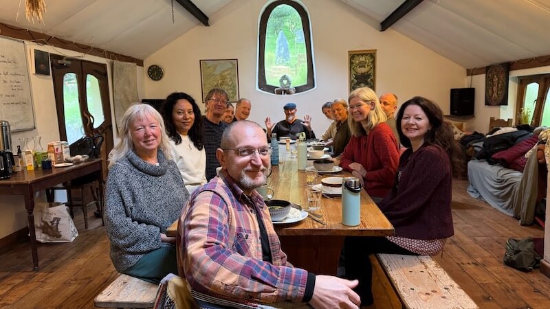 Divinicus 26: Smiles all round | Openhand