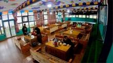 Tibetan Pilgrimage - Lunchtime
